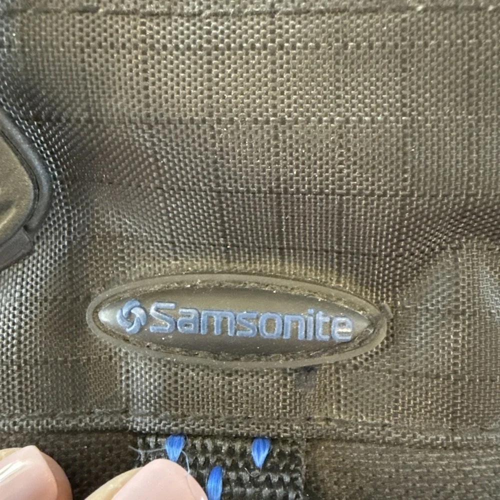 Samsonite Digital Camera Padded Soft Case W/ Belt Loop&Shoulder Strap Black 2023